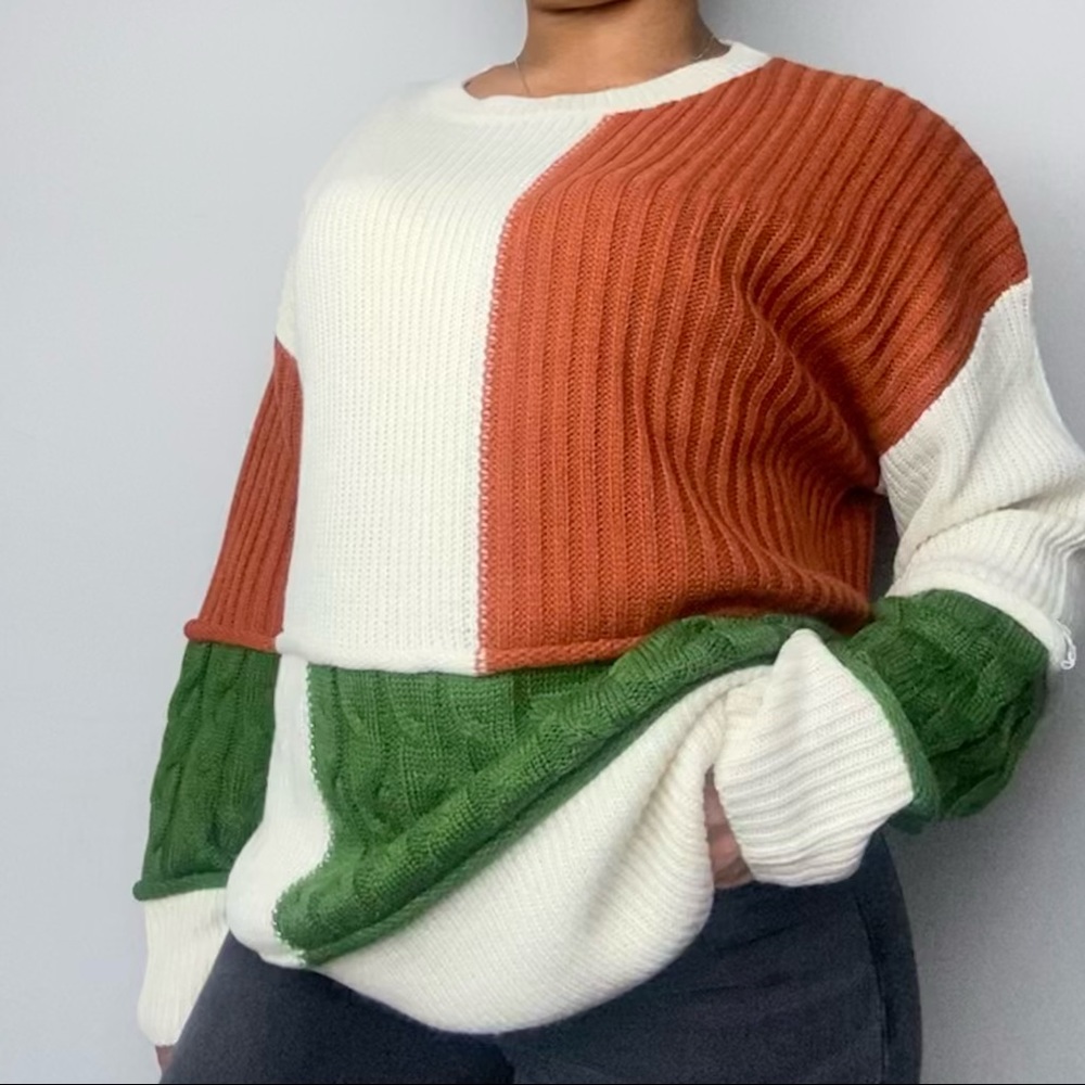 GeeGee Knitted Sweater Size Large - Picture 2 of 6
